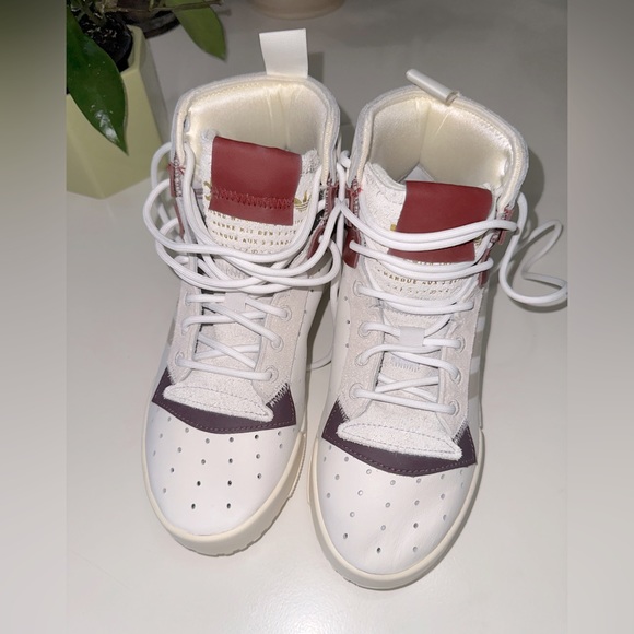 NWOB Adidas Rivalry RM - Picture 12 of 16